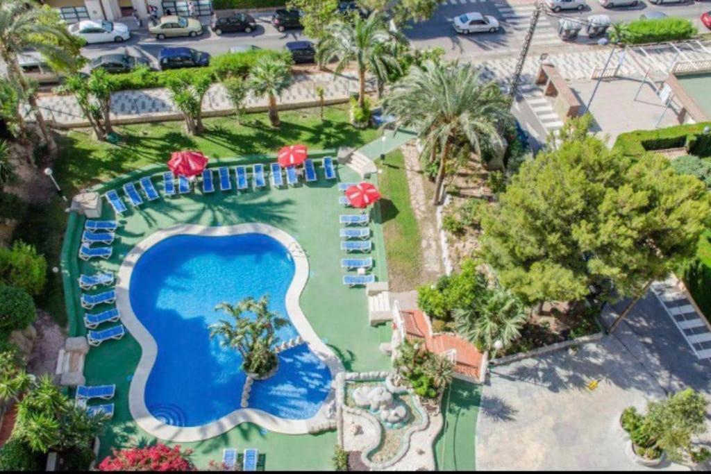 Apartamentos De Benidorm, Playa Poniente, Espana Екстериор снимка