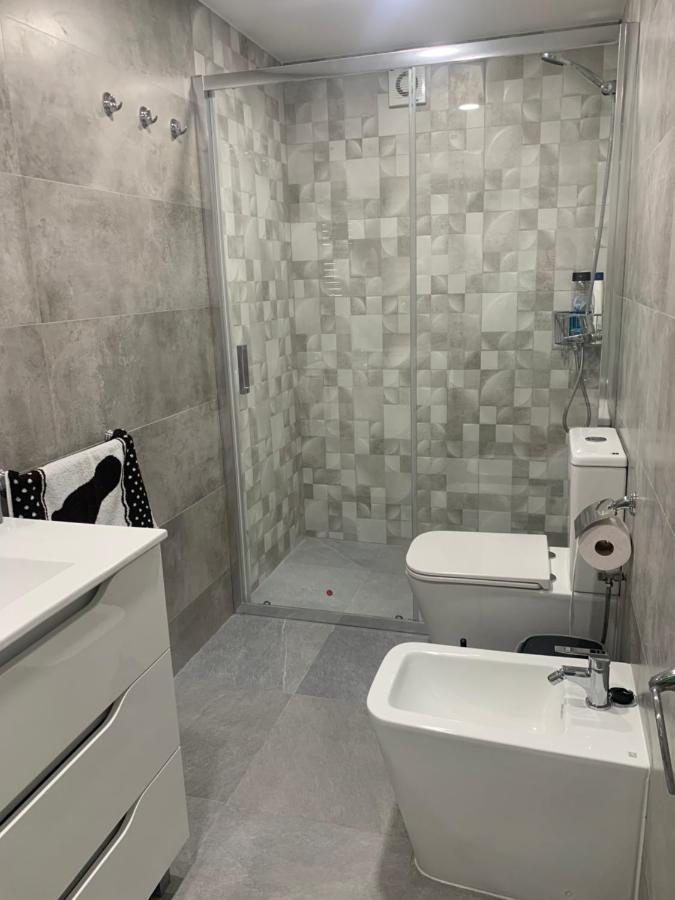 Apartamentos De Benidorm, Playa Poniente, Espana Екстериор снимка